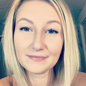 Meet your Posher, Kaleigh